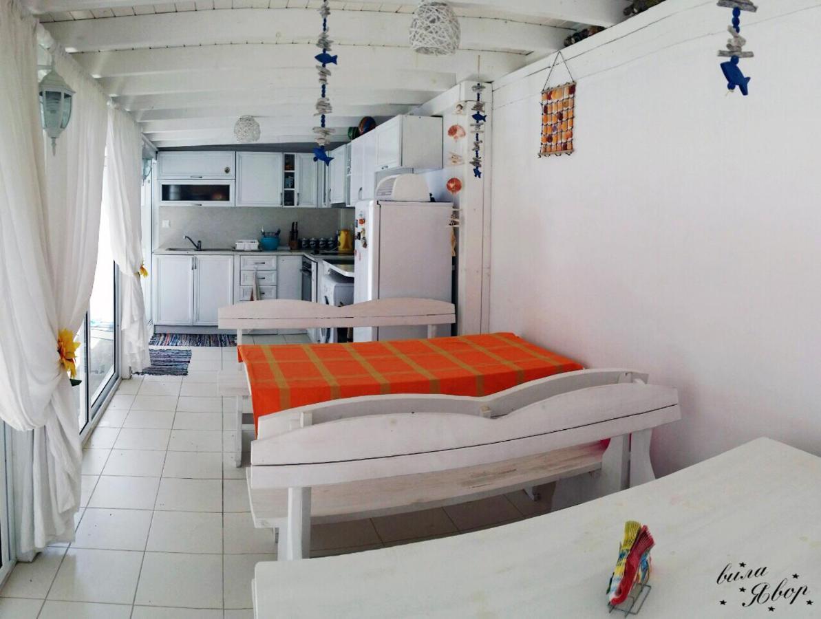 Hotel Yavor Tsarevo Bagian luar foto